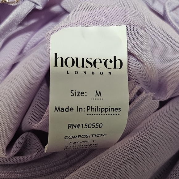 HOUSE OF CB 'Capriana'  Orchid Jacquard Satin Gown - Picture 5 of 6